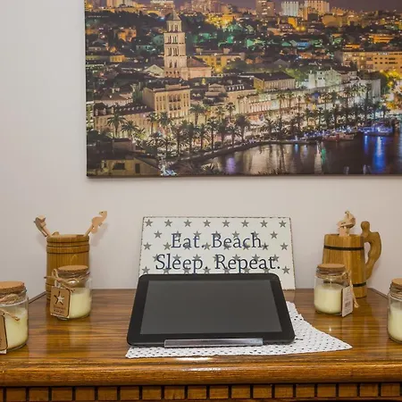 Hidden Gem In Diocletian Palace Old Town Center